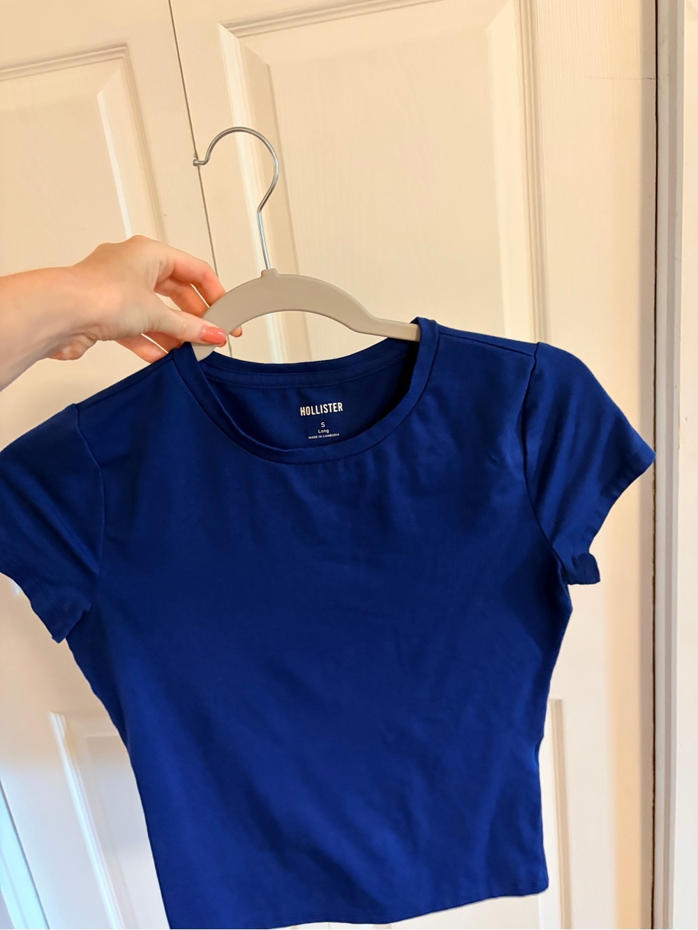 Hollister Deep Blue Crewneck Tee
